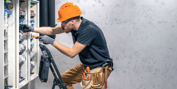 Best Circuit Breaker Repair  in Fernley, NV